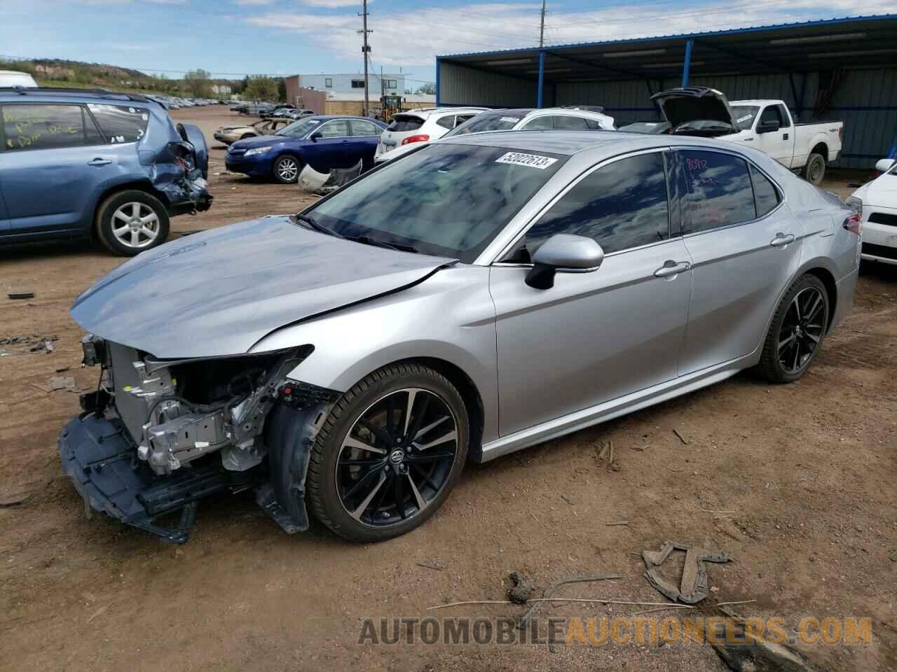 4T1B61HK2JU078367 TOYOTA CAMRY 2018