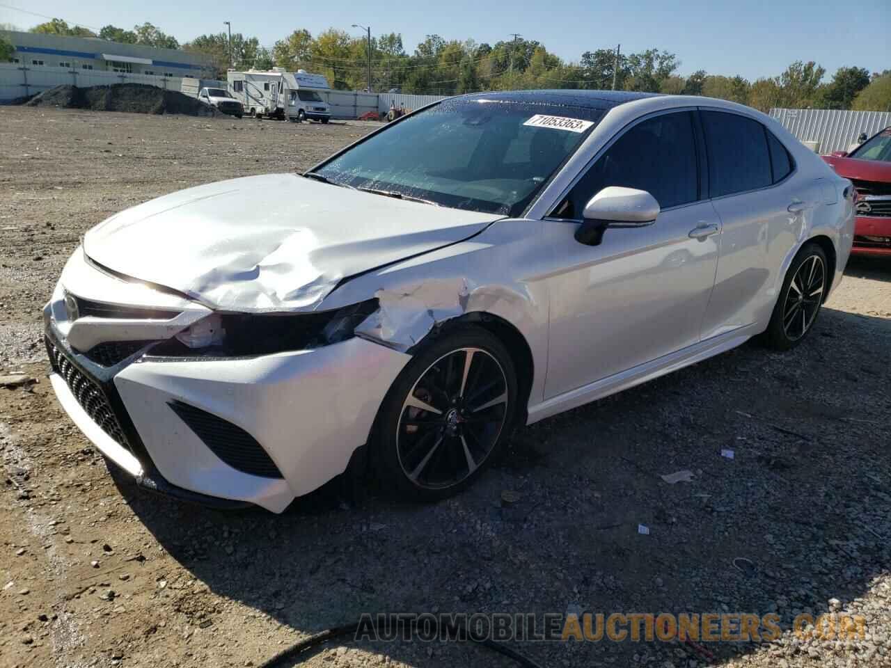 4T1B61HK2JU131651 TOYOTA CAMRY 2018