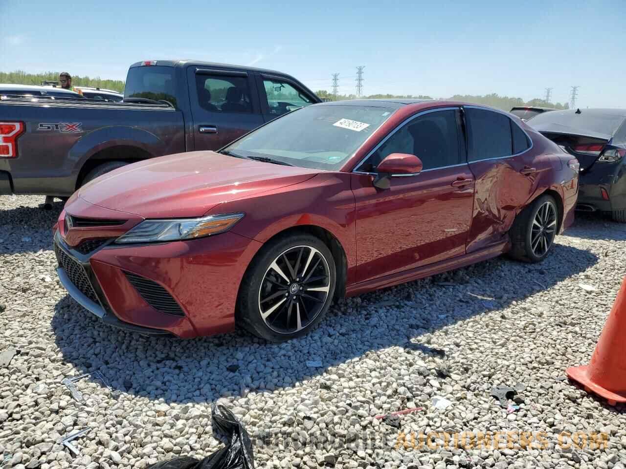 4T1B61HK2JU559848 TOYOTA CAMRY 2018