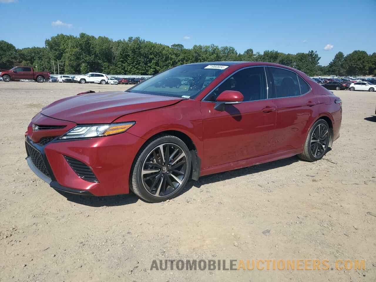 4T1B61HK2JU562538 TOYOTA CAMRY 2018