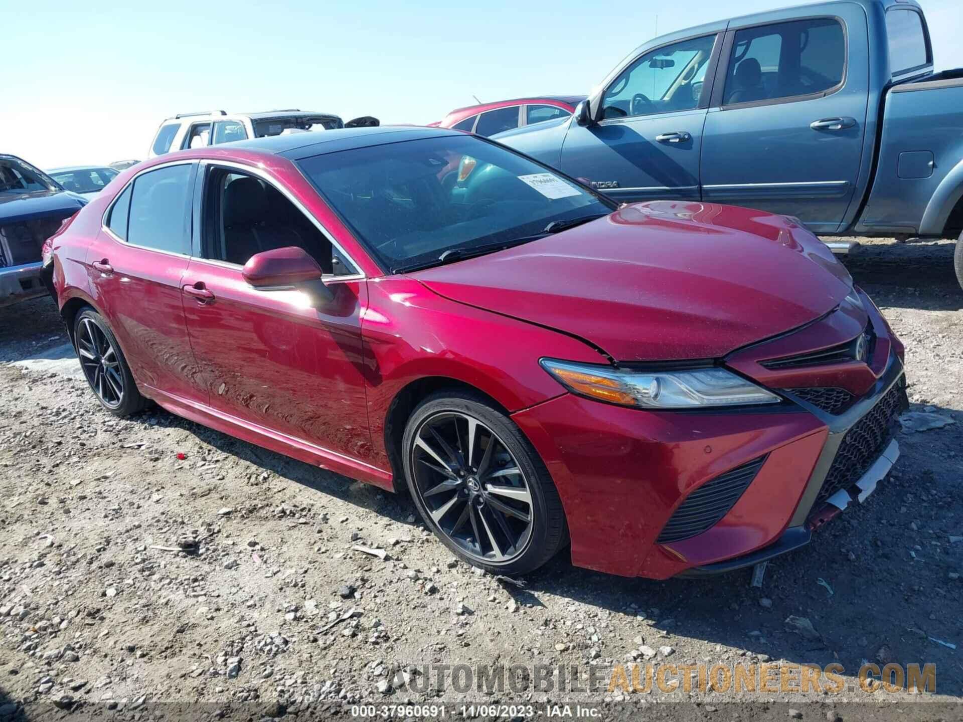 4T1B61HK2JU664342 TOYOTA CAMRY 2018