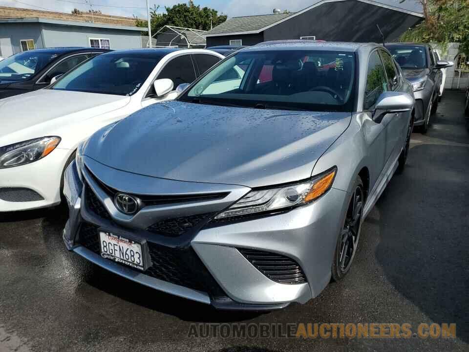 4T1B61HK2KU168846 Toyota Camry 2019