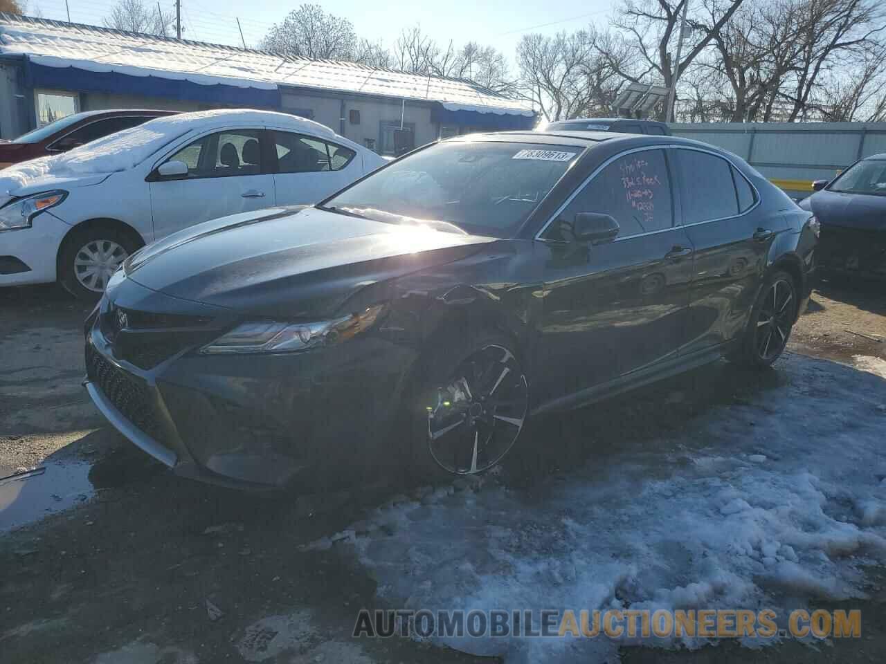 4T1B61HK2KU226115 TOYOTA CAMRY 2019