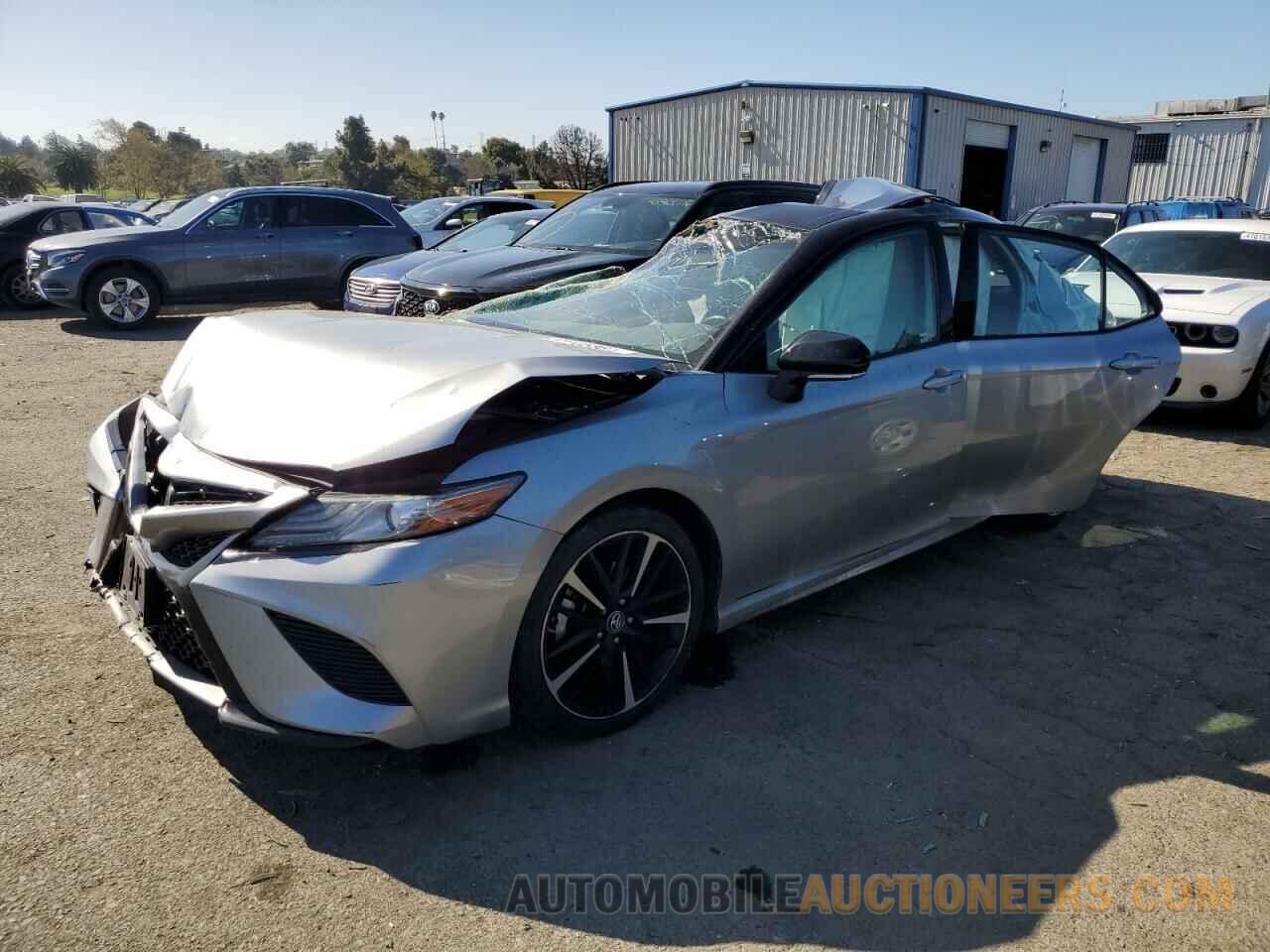 4T1B61HK2KU233579 TOYOTA CAMRY 2019