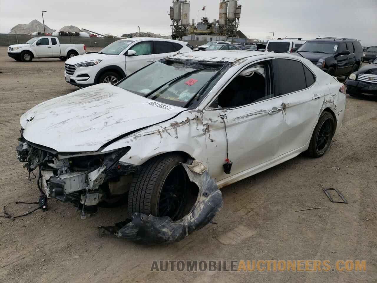 4T1B61HK3JU005816 TOYOTA CAMRY 2018