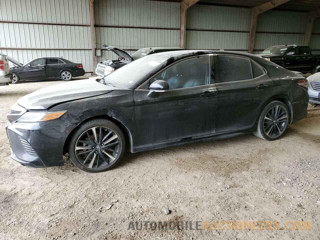 4T1B61HK3JU012703 TOYOTA CAMRY 2018