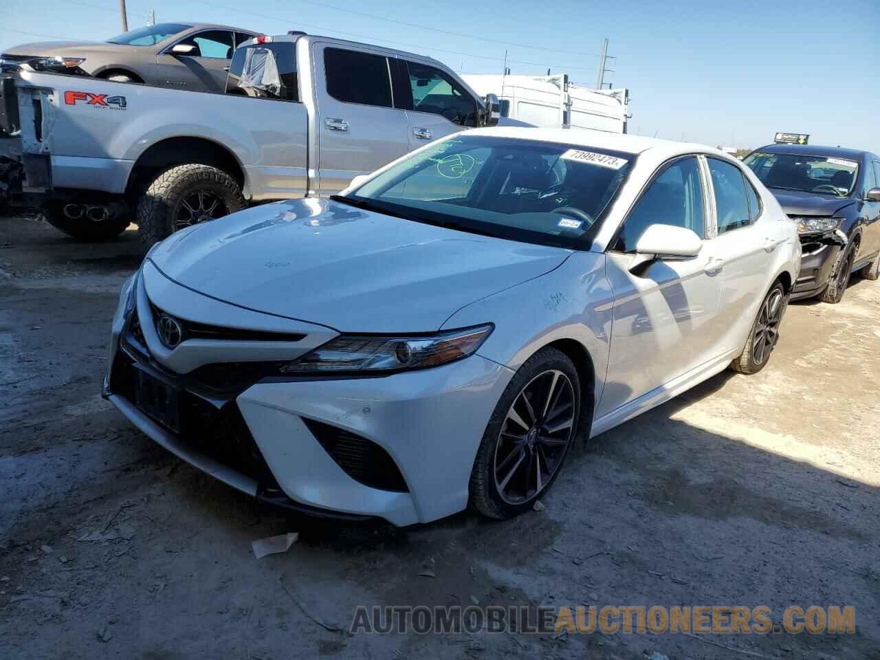 4T1B61HK3JU014452 TOYOTA CAMRY 2018