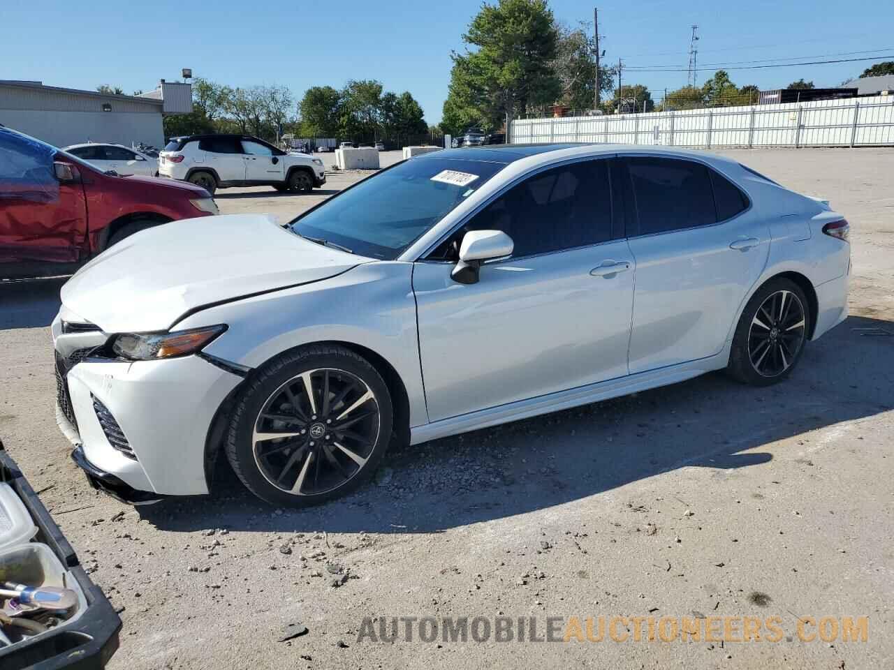 4T1B61HK3JU027900 TOYOTA CAMRY 2018