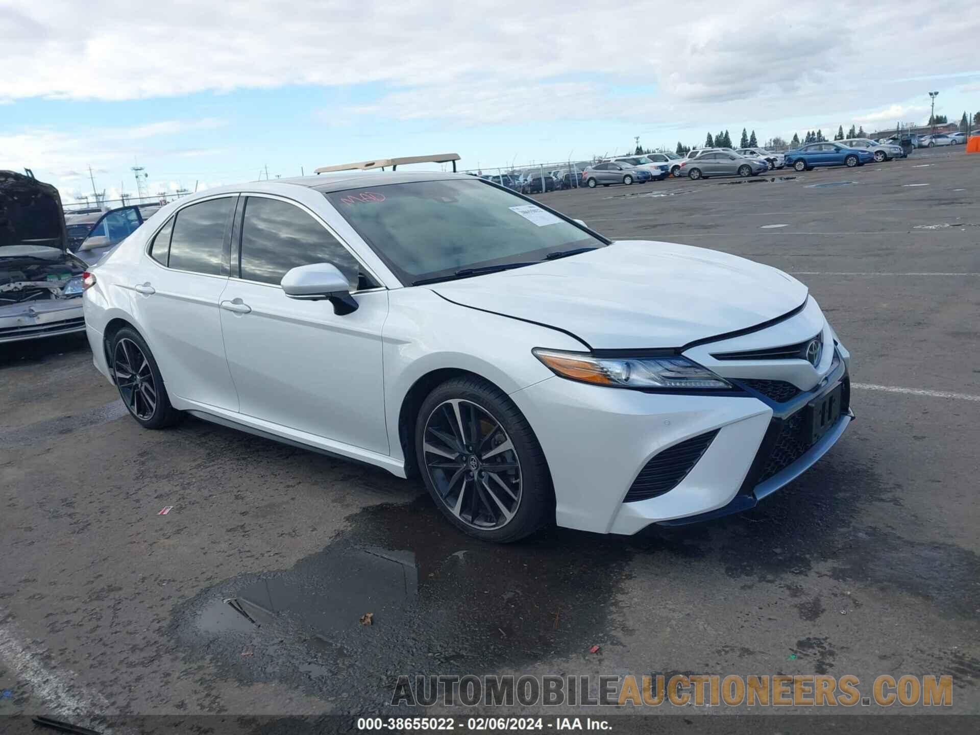 4T1B61HK3JU035205 TOYOTA CAMRY 2018