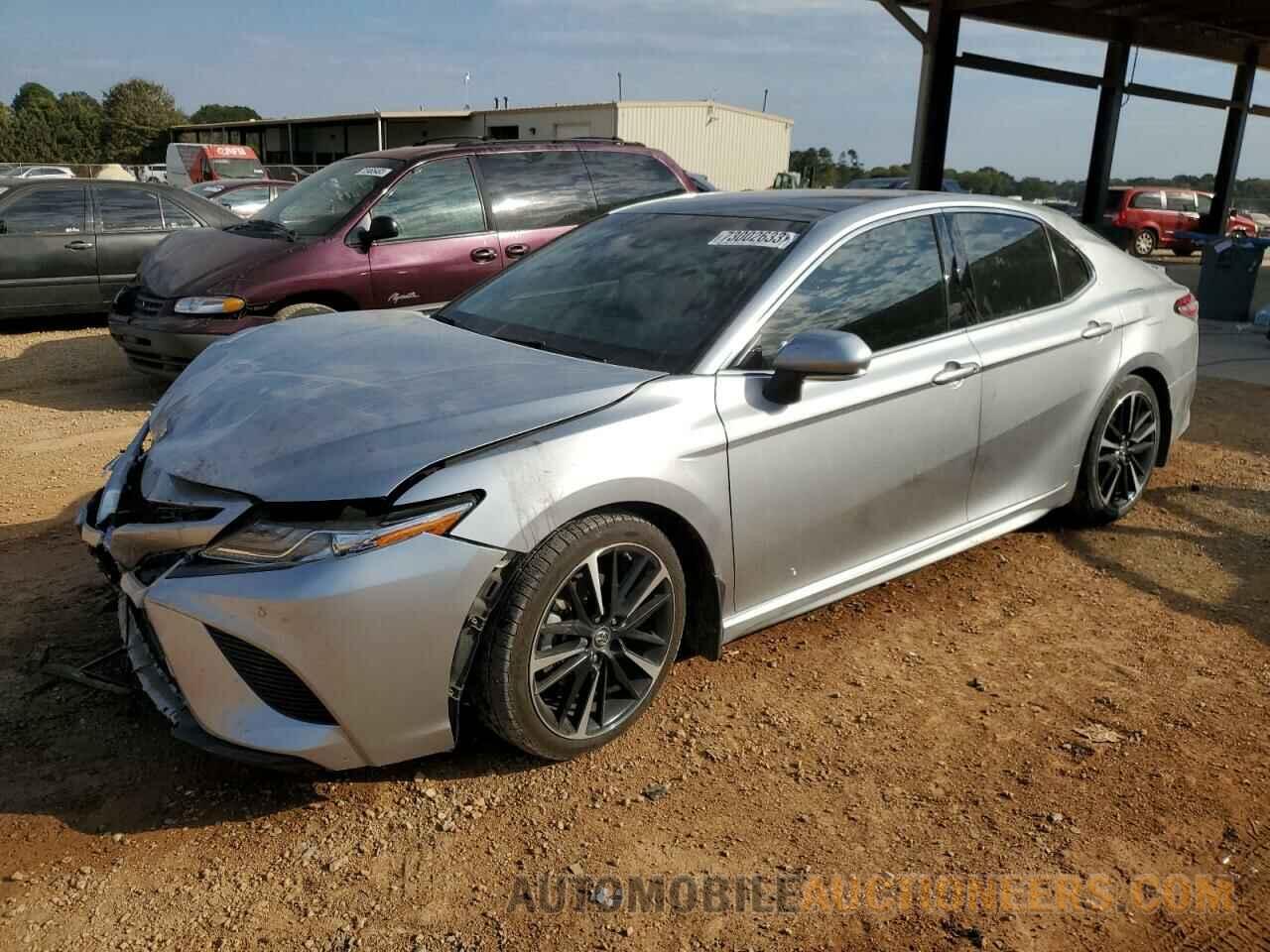 4T1B61HK3JU055809 TOYOTA CAMRY 2018