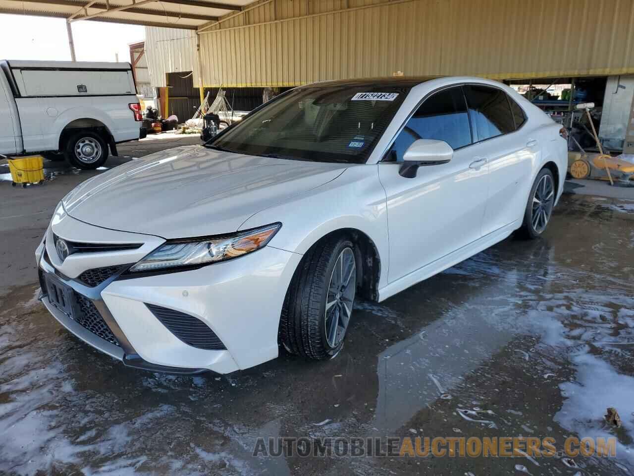 4T1B61HK3JU078488 TOYOTA CAMRY 2018