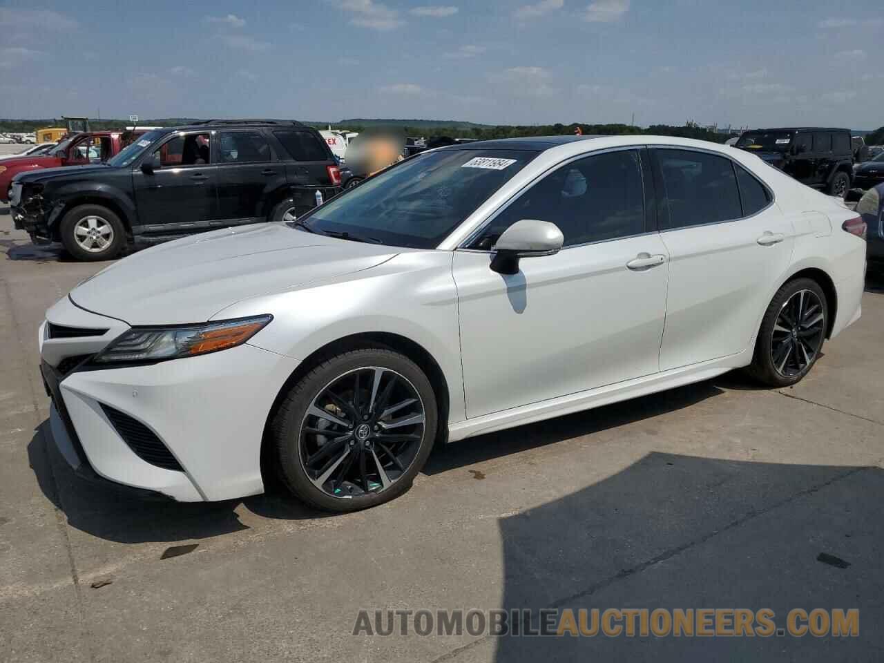 4T1B61HK3JU102952 TOYOTA CAMRY 2018