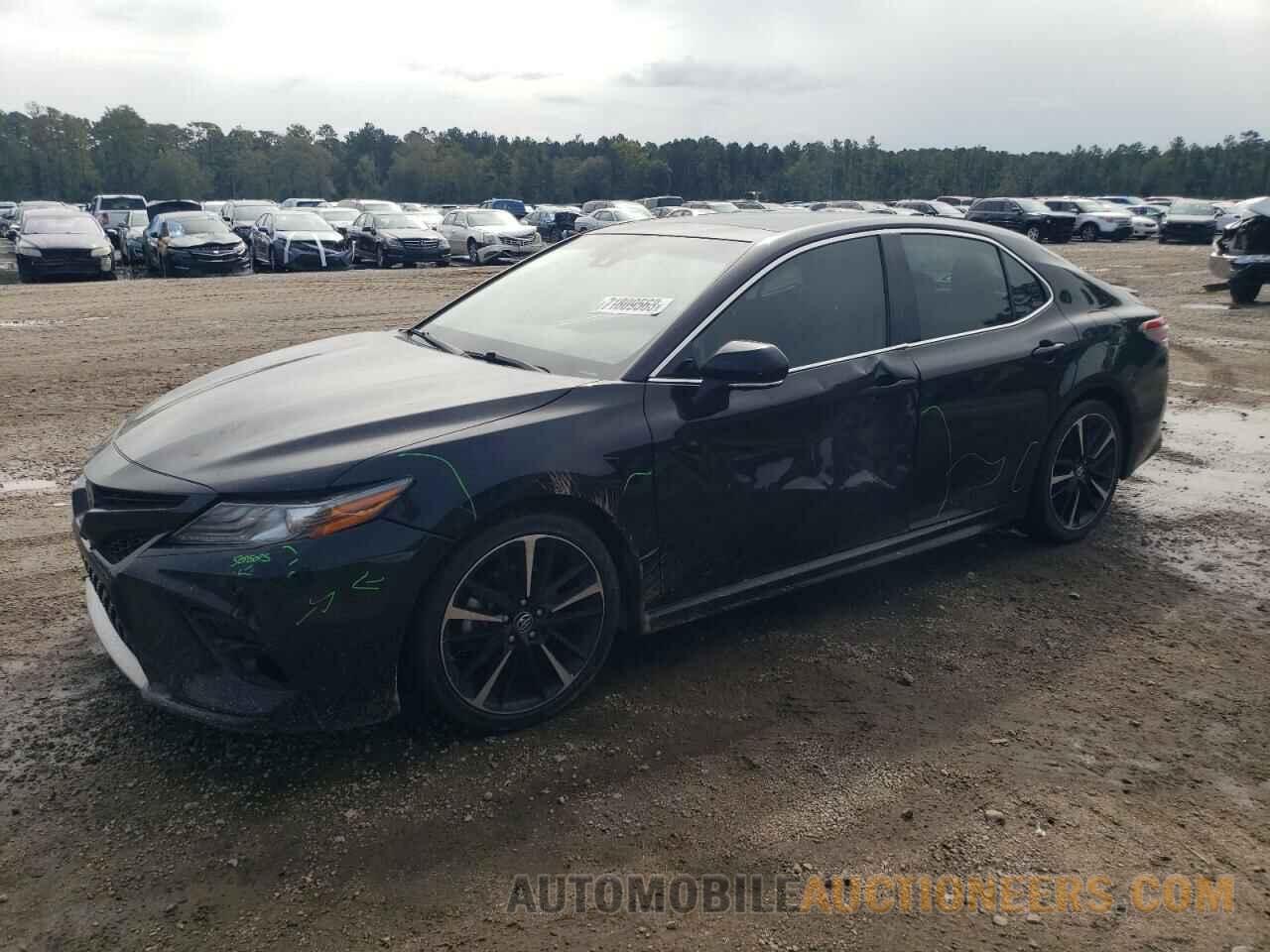 4T1B61HK3JU118763 TOYOTA CAMRY 2018