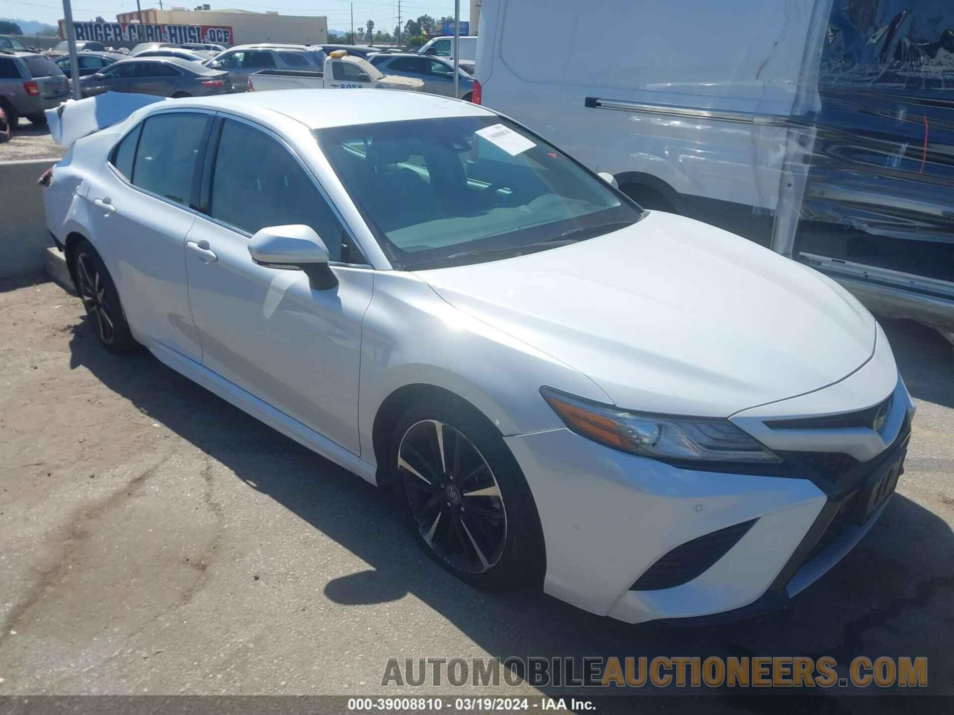 4T1B61HK3JU133571 TOYOTA CAMRY 2018