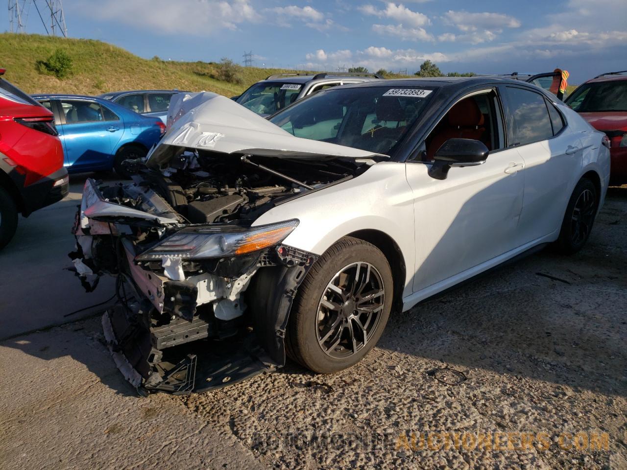 4T1B61HK3KU189060 TOYOTA CAMRY 2019