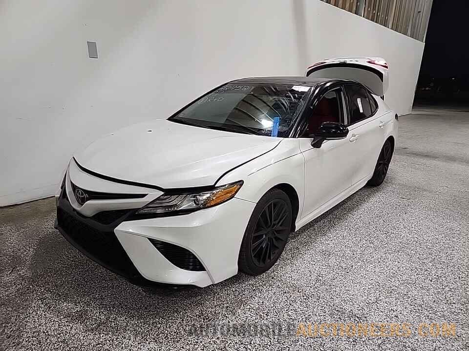 4T1B61HK3KU224521 Toyota Camry 2019