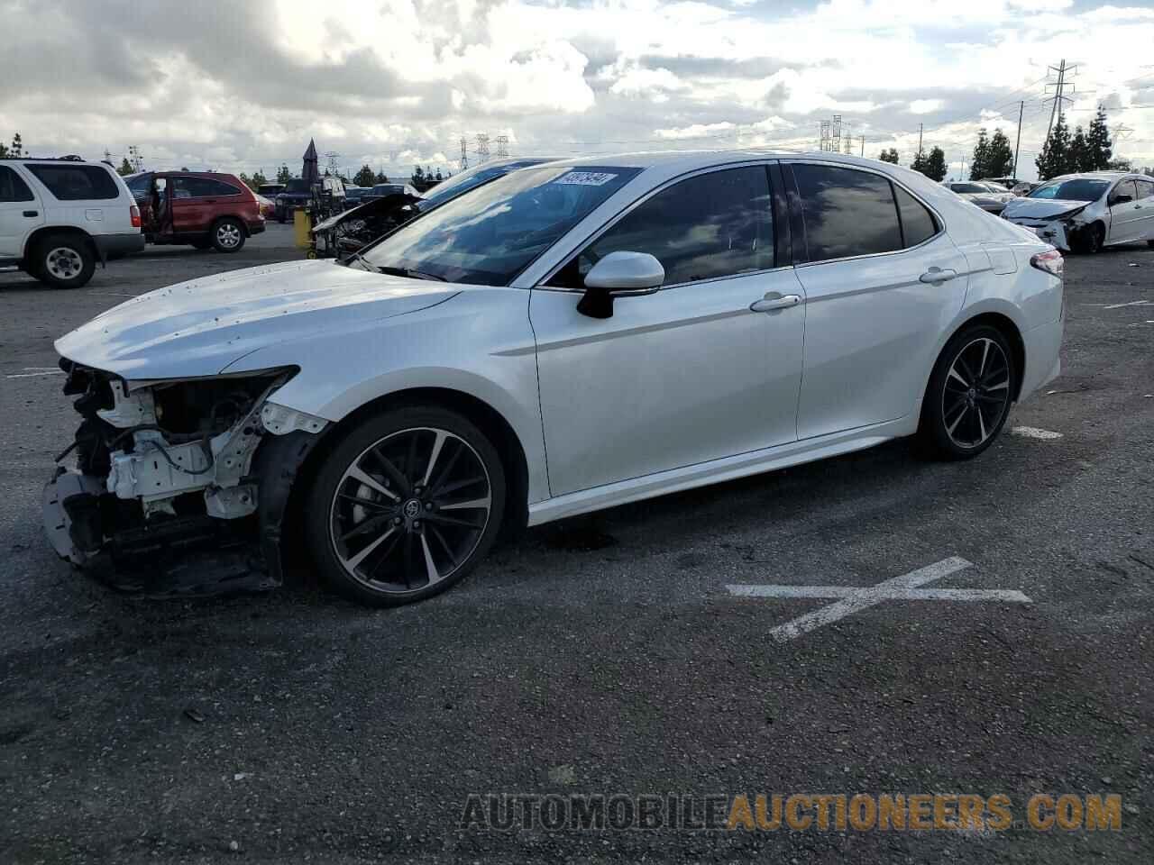 4T1B61HK4JU003640 TOYOTA CAMRY 2018