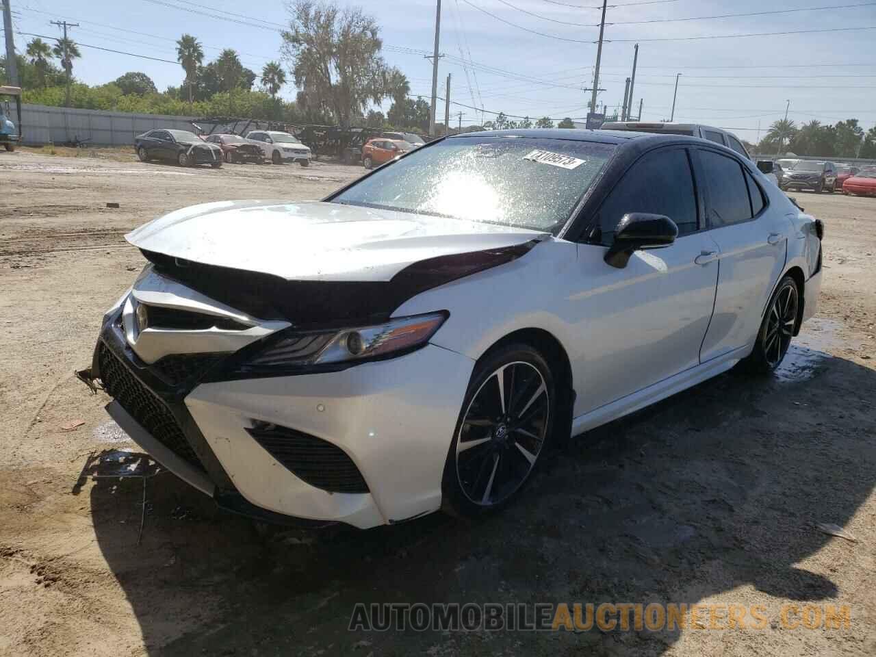 4T1B61HK4JU010474 TOYOTA CAMRY 2018