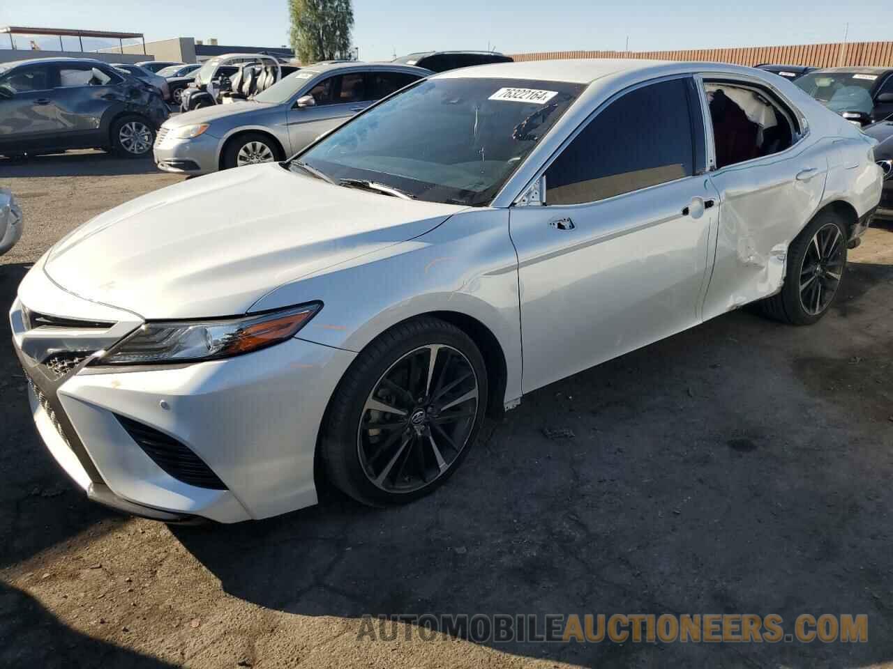 4T1B61HK4JU021457 TOYOTA CAMRY 2018