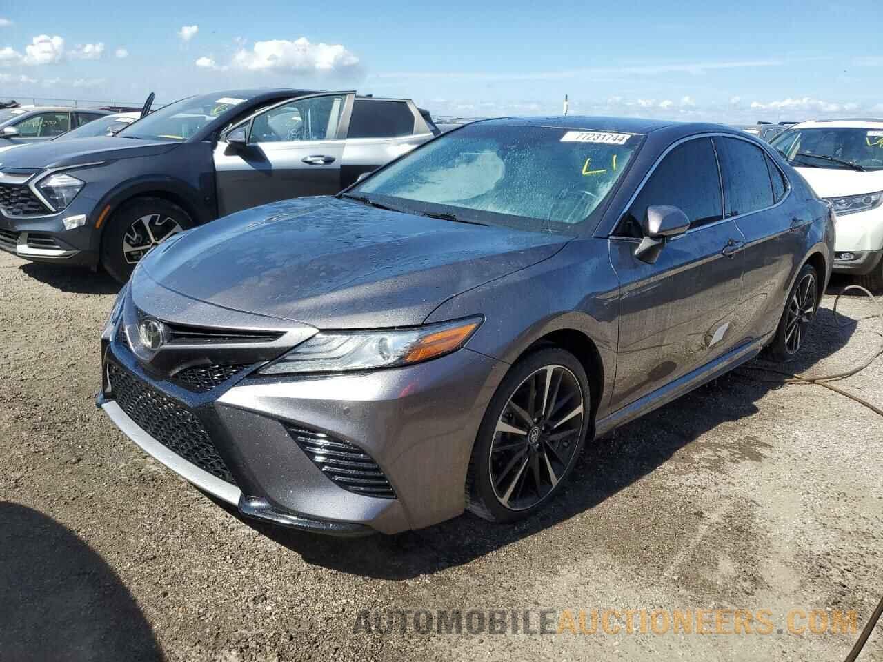 4T1B61HK4JU028389 TOYOTA CAMRY 2018