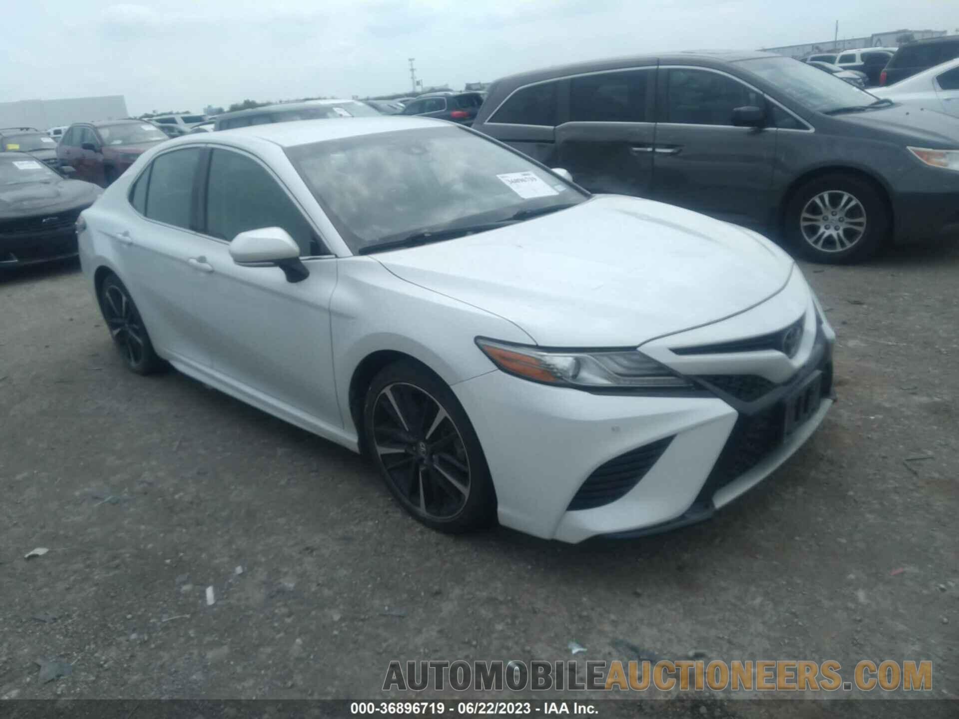 4T1B61HK4JU029199 TOYOTA CAMRY 2018