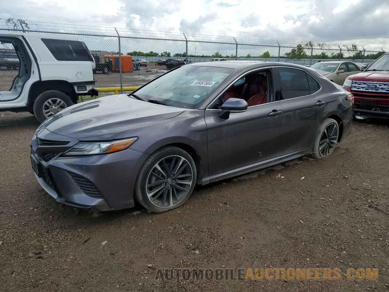 4T1B61HK4JU038193 TOYOTA CAMRY 2018