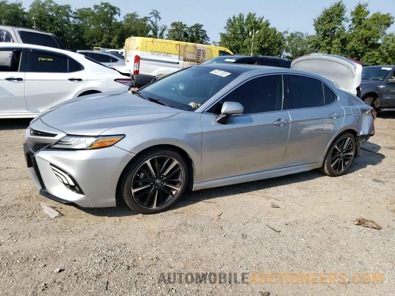 4T1B61HK4JU077091 TOYOTA CAMRY 2018