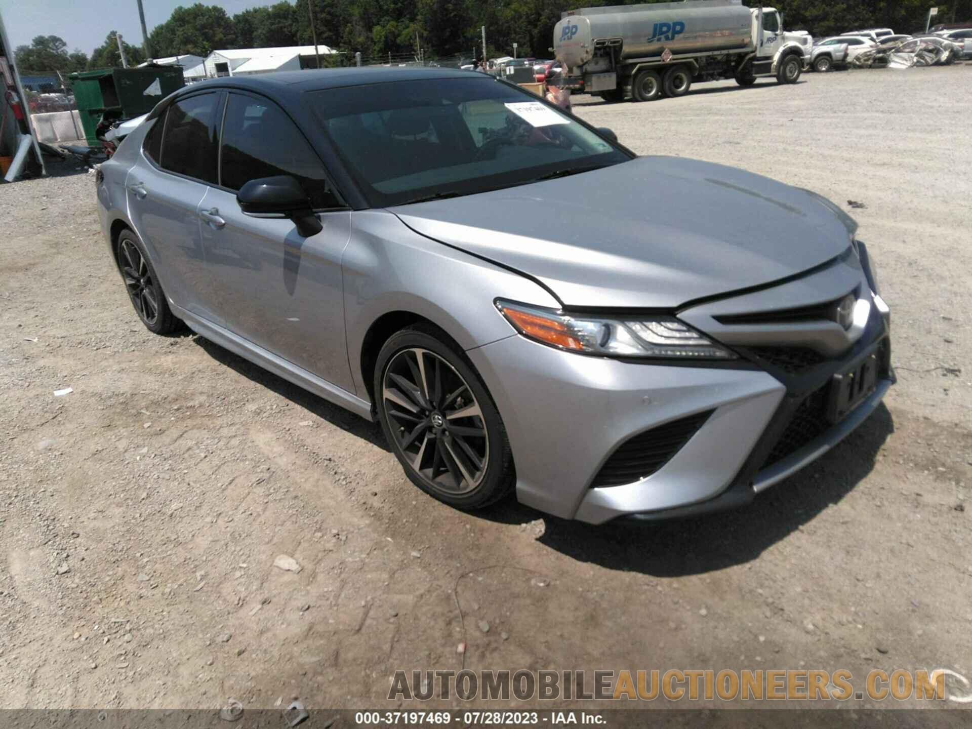 4T1B61HK4JU130386 TOYOTA CAMRY 2018