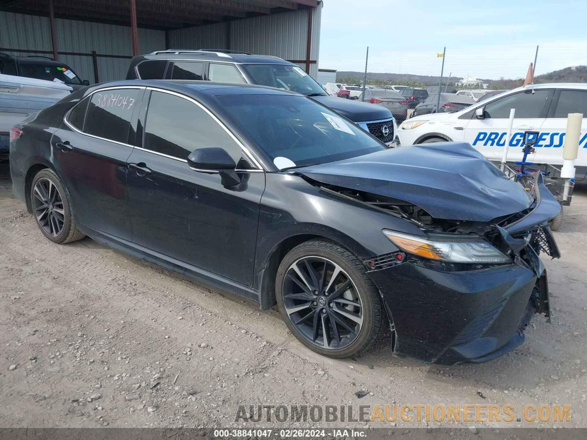 4T1B61HK4JU155868 TOYOTA CAMRY 2018