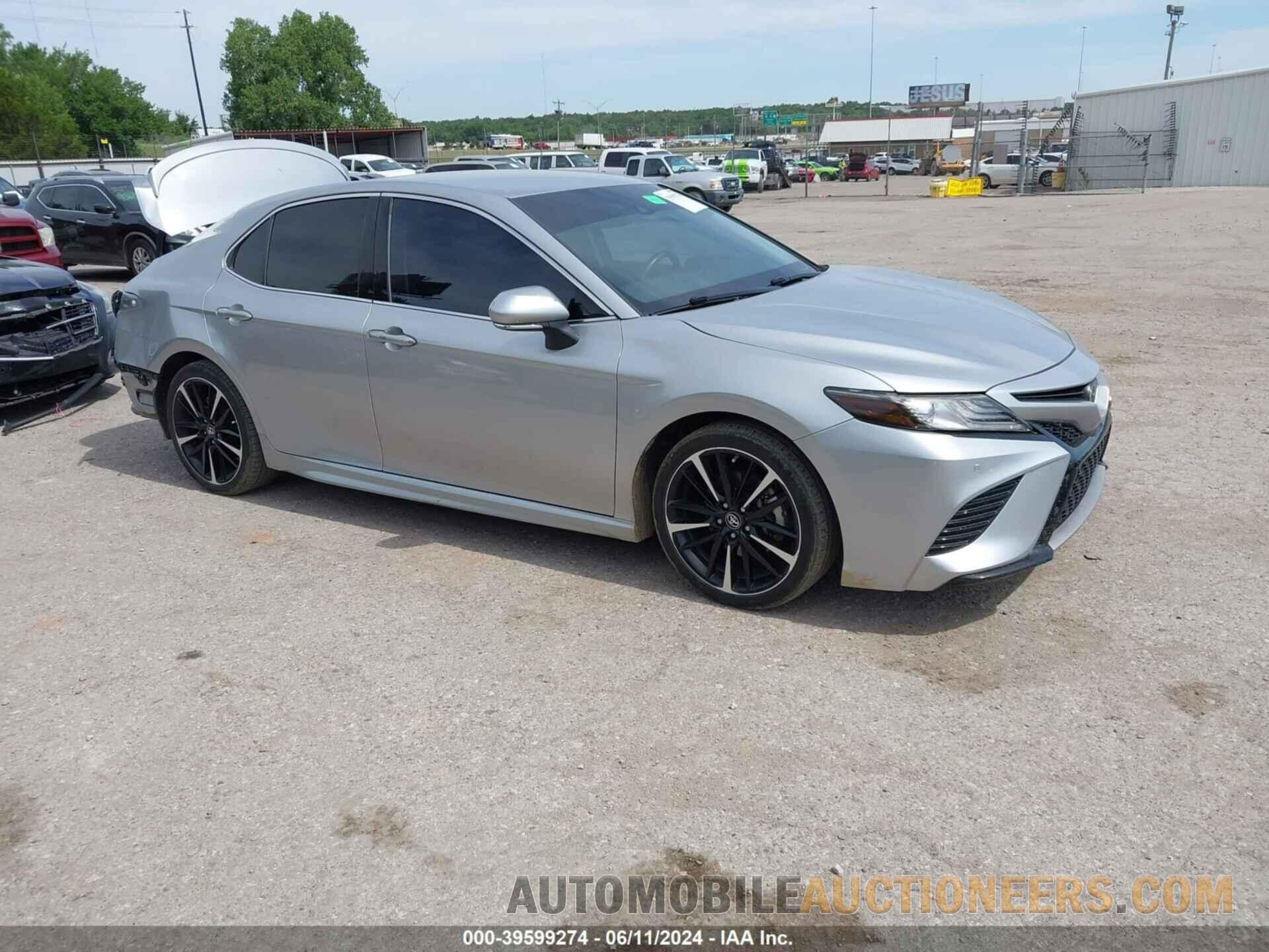 4T1B61HK4JU509842 TOYOTA CAMRY 2018