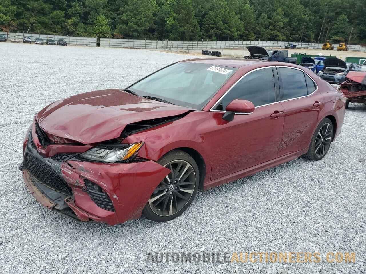 4T1B61HK4JU565120 TOYOTA CAMRY 2018