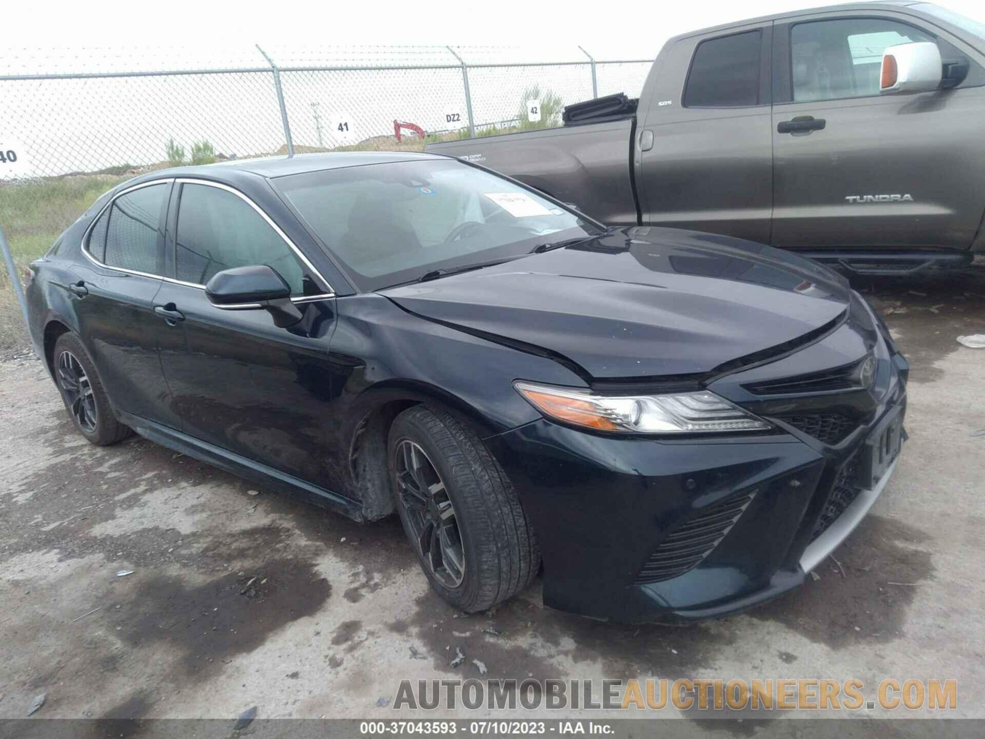 4T1B61HK4JU581270 TOYOTA CAMRY 2018