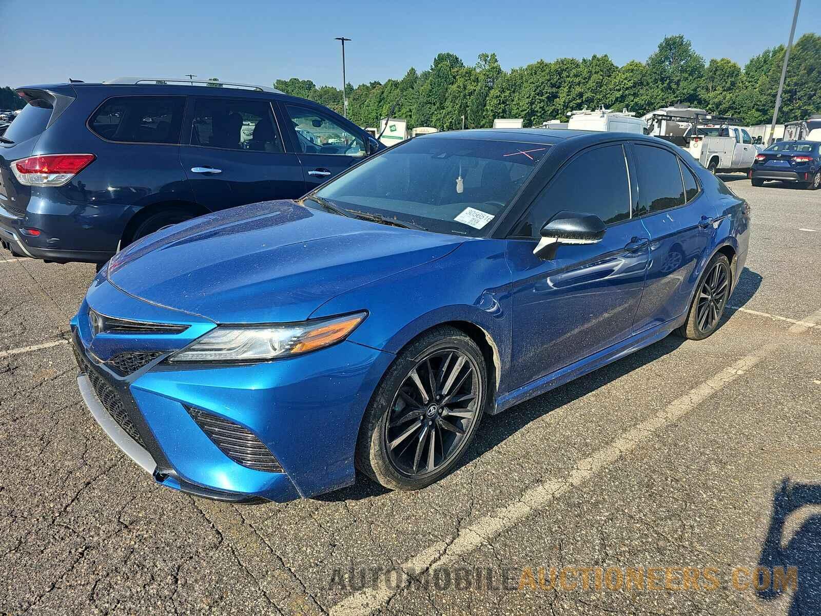 4T1B61HK4KU256992 Toyota Camry 2019