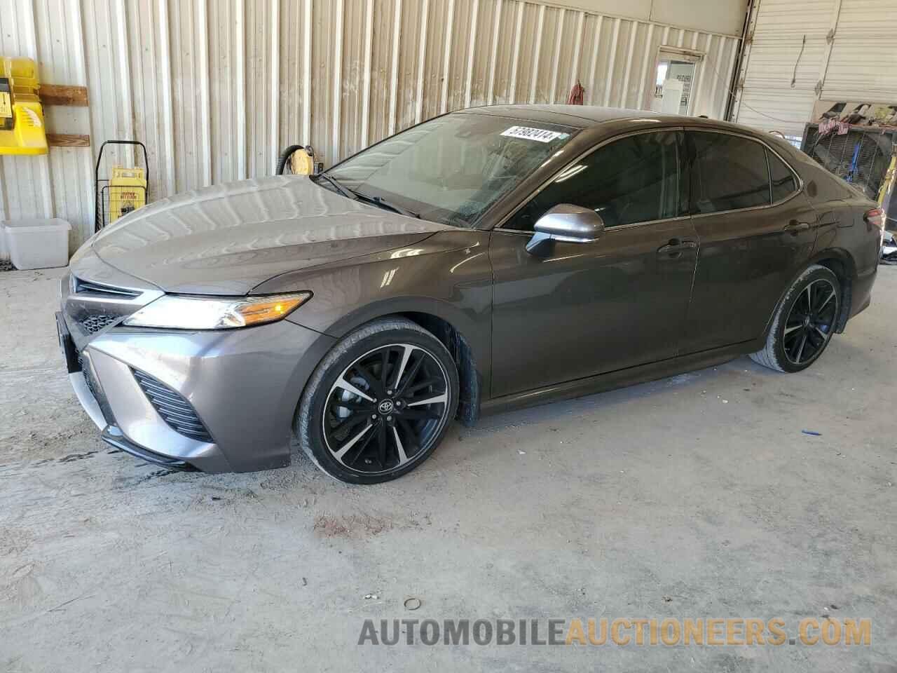 4T1B61HK4KU735333 TOYOTA CAMRY 2019