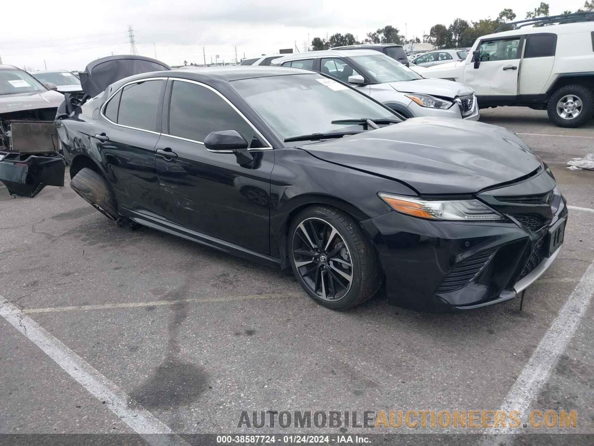 4T1B61HK5JU009124 TOYOTA CAMRY 2018