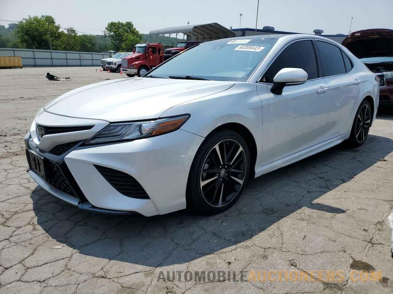 4T1B61HK5JU039045 TOYOTA CAMRY 2018