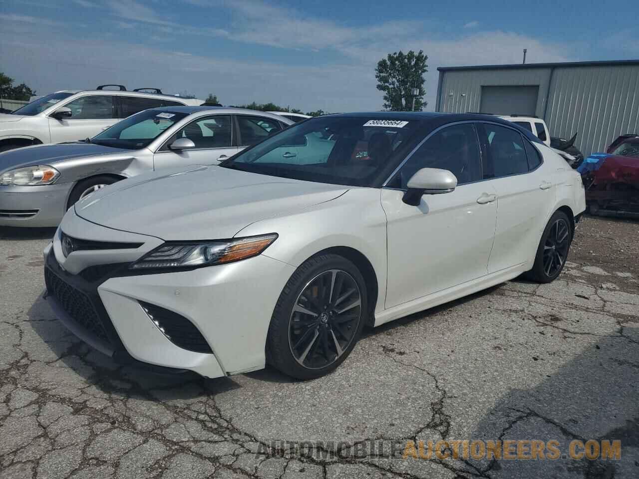 4T1B61HK5JU090805 TOYOTA CAMRY 2018