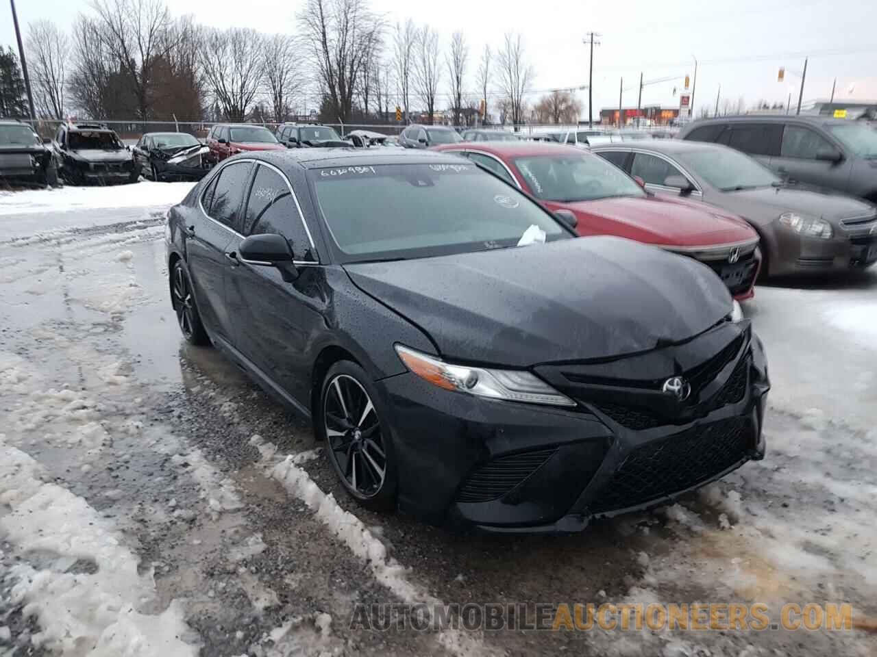 4T1B61HK5JU092232 TOYOTA CAMRY 2018