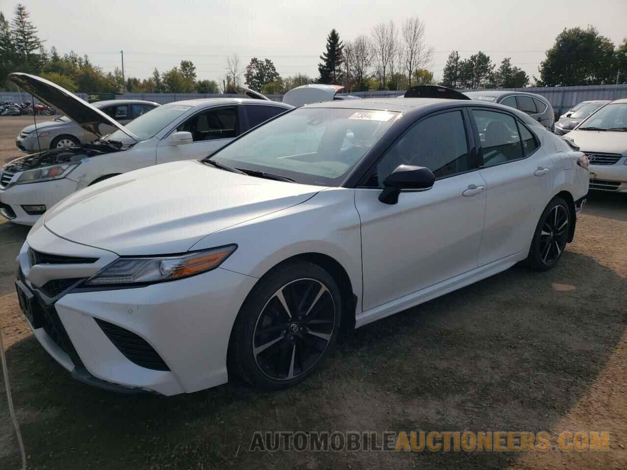 4T1B61HK5JU120708 TOYOTA CAMRY 2018