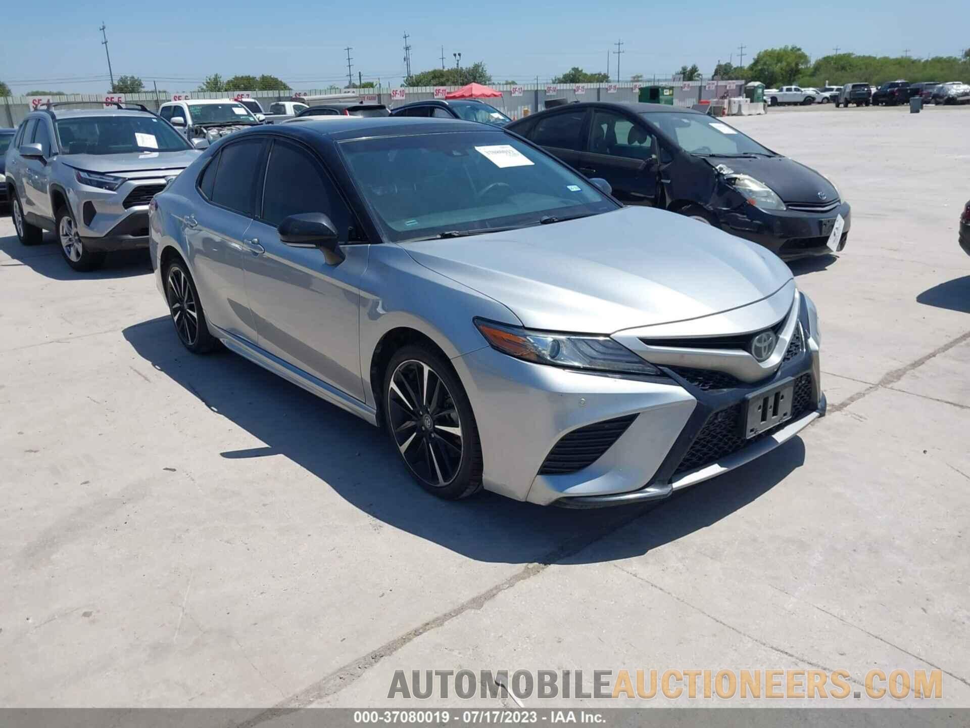 4T1B61HK5JU131465 TOYOTA CAMRY 2018