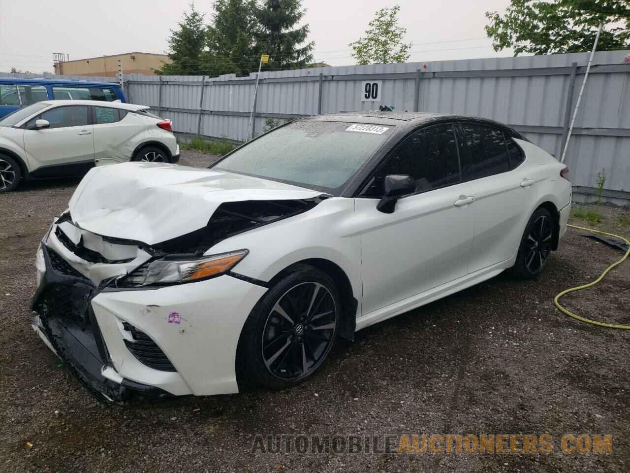 4T1B61HK5JU131823 TOYOTA CAMRY 2018