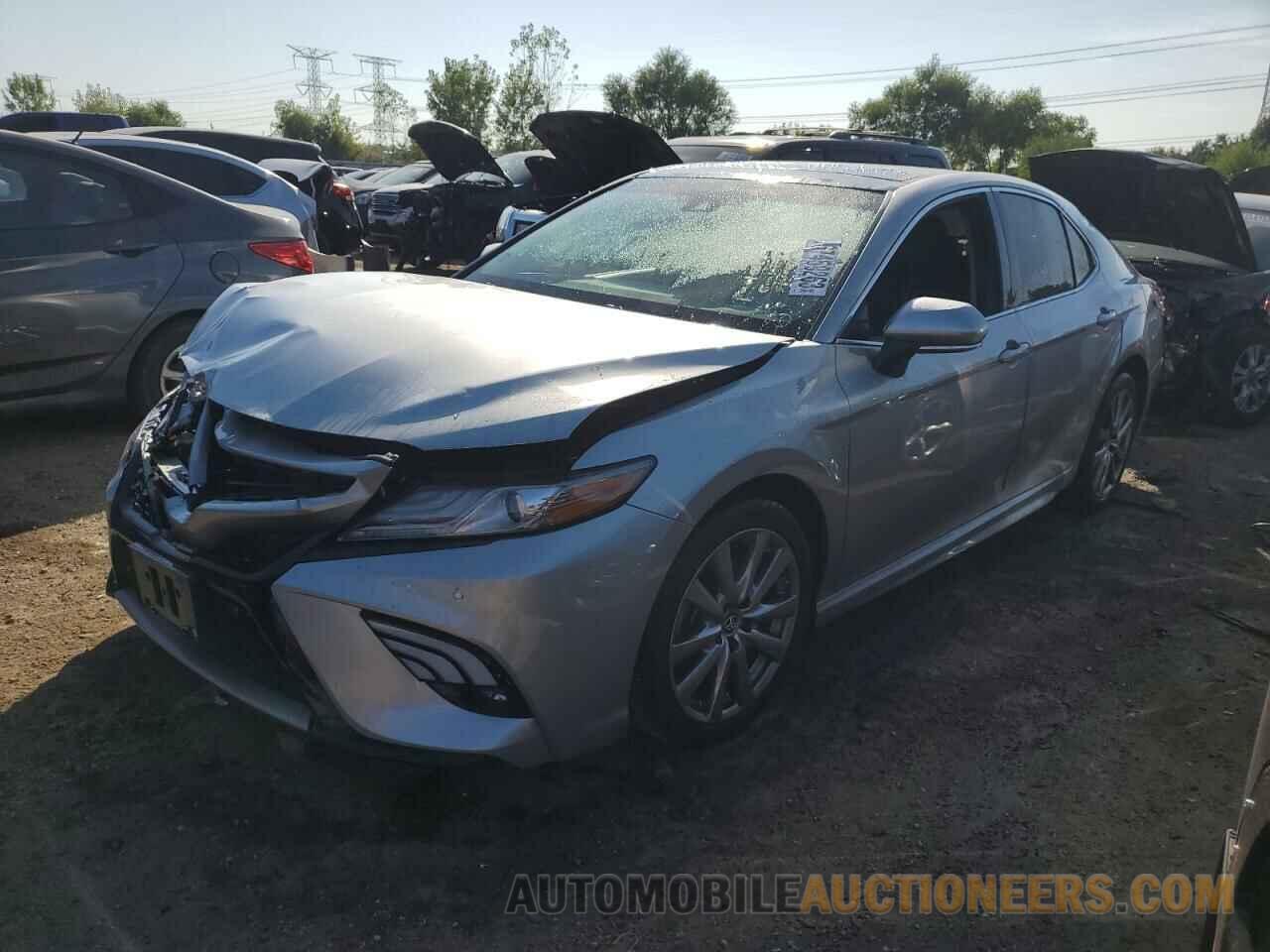 4T1B61HK5JU132826 TOYOTA CAMRY 2018