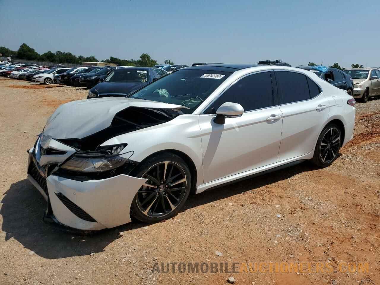 4T1B61HK5JU140893 TOYOTA CAMRY 2018