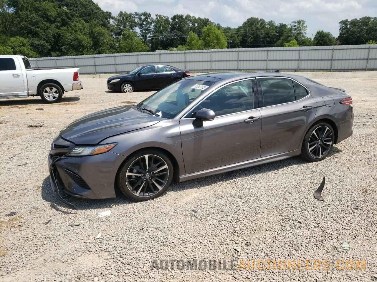 4T1B61HK5JU147150 TOYOTA CAMRY 2018