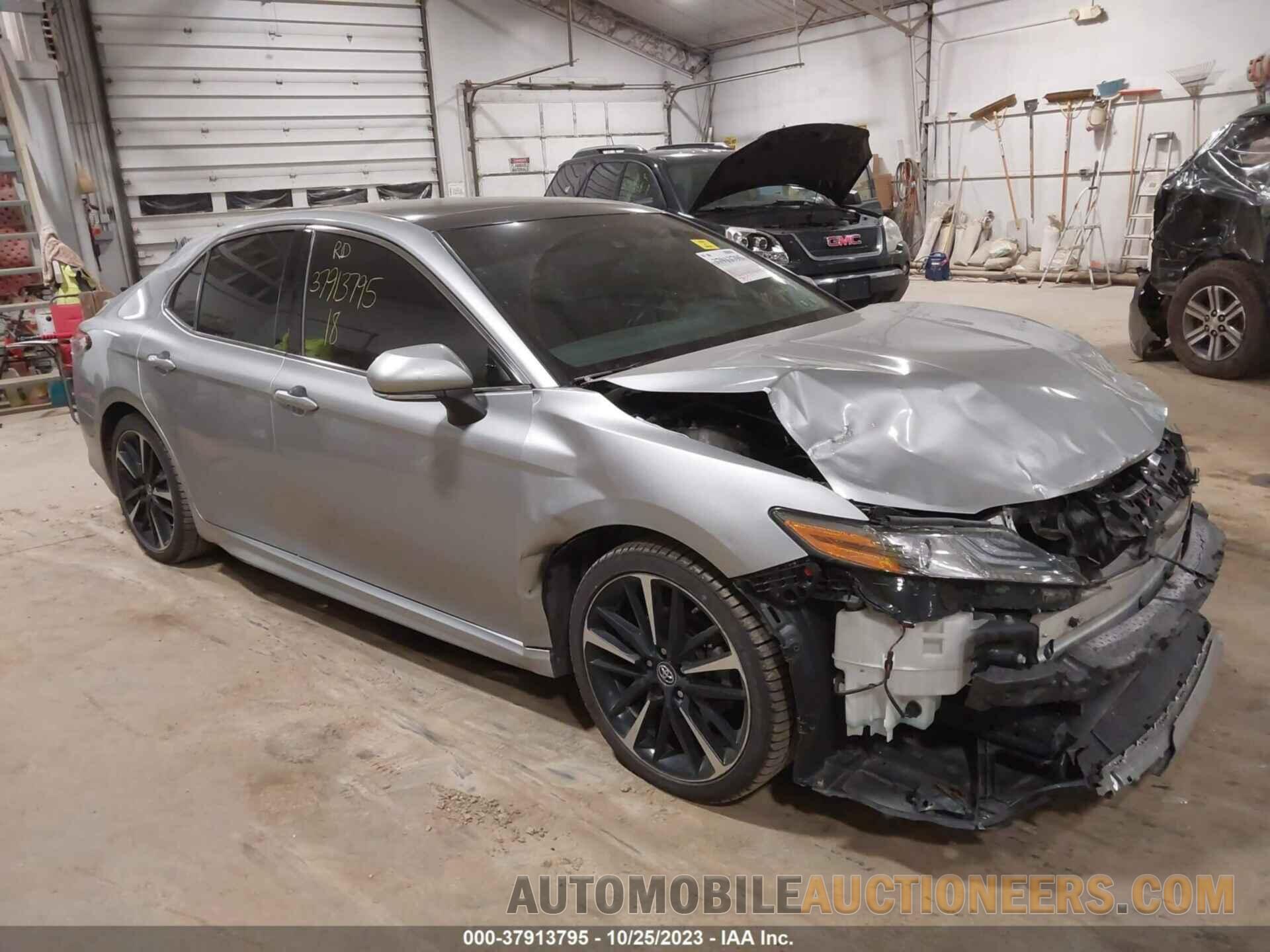 4T1B61HK5JU150906 TOYOTA CAMRY 2018