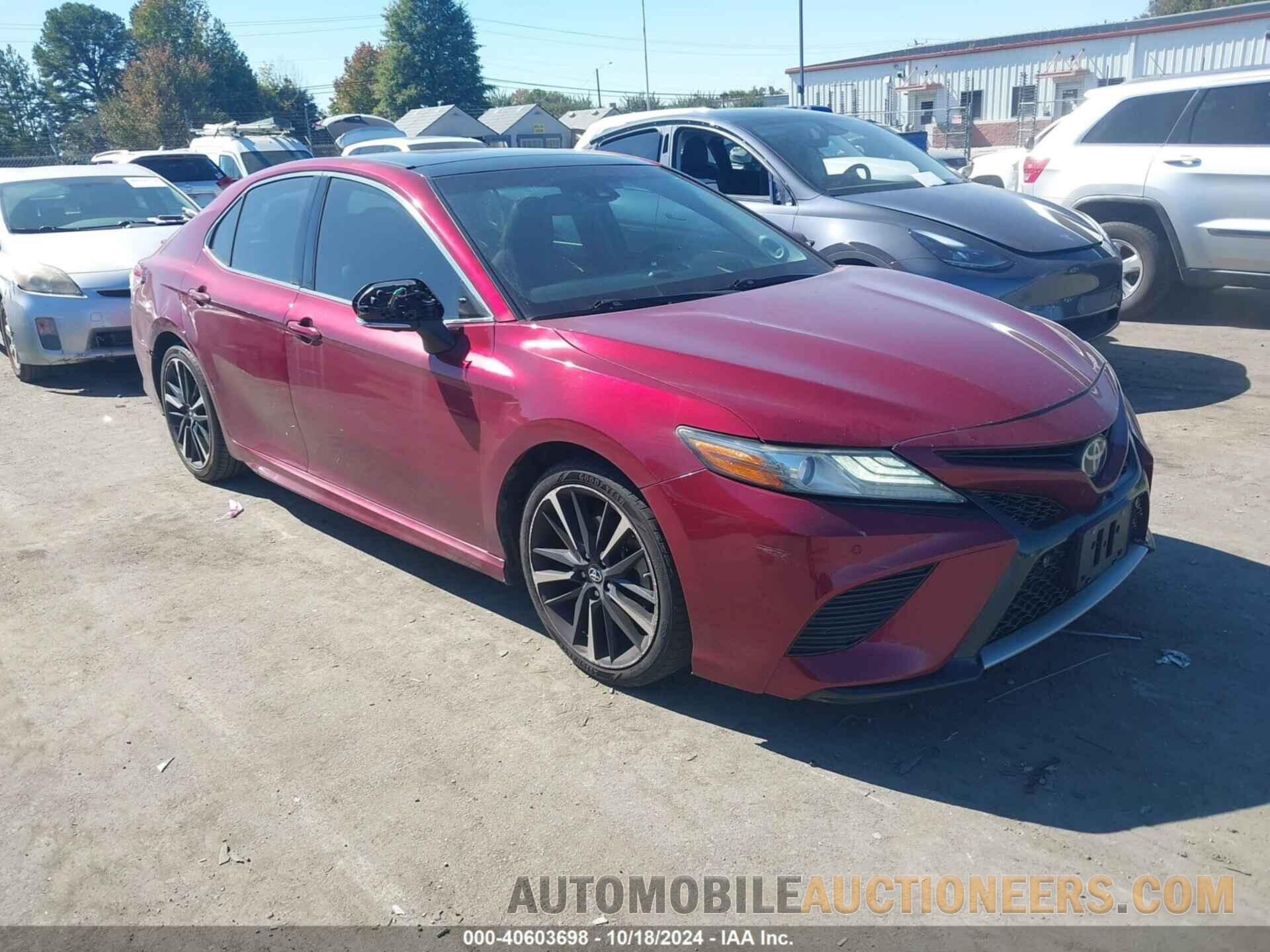 4T1B61HK5JU503872 TOYOTA CAMRY 2018