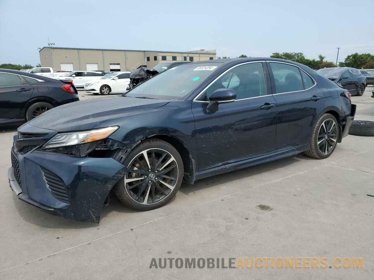 4T1B61HK5JU656896 TOYOTA CAMRY 2018