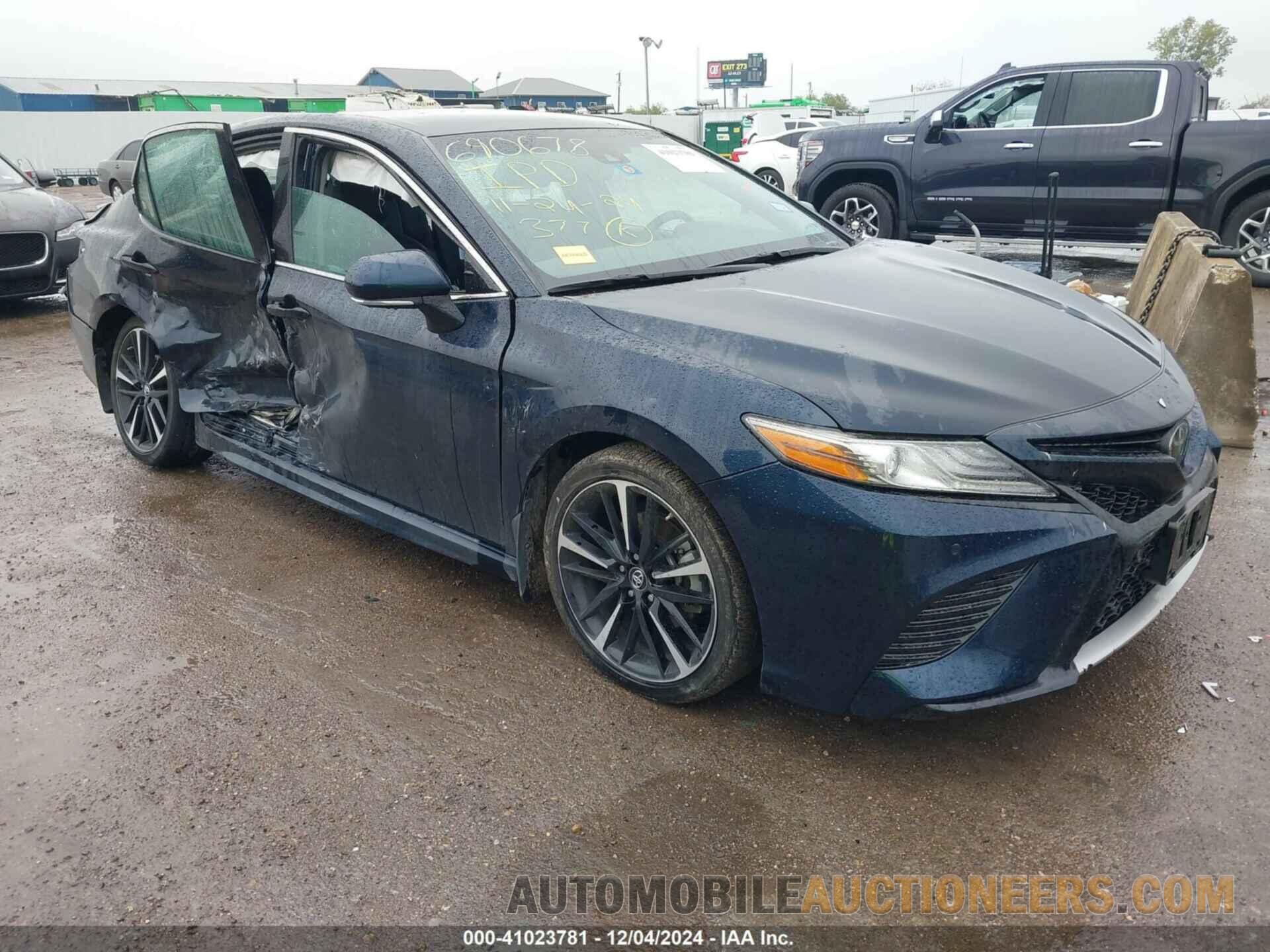 4T1B61HK5JU671771 TOYOTA CAMRY 2018