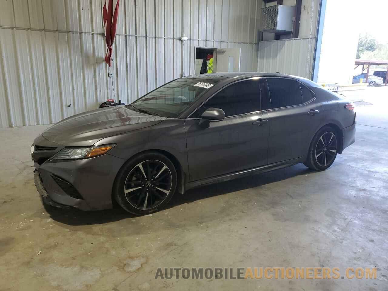 4T1B61HK5KU835215 TOYOTA CAMRY 2019