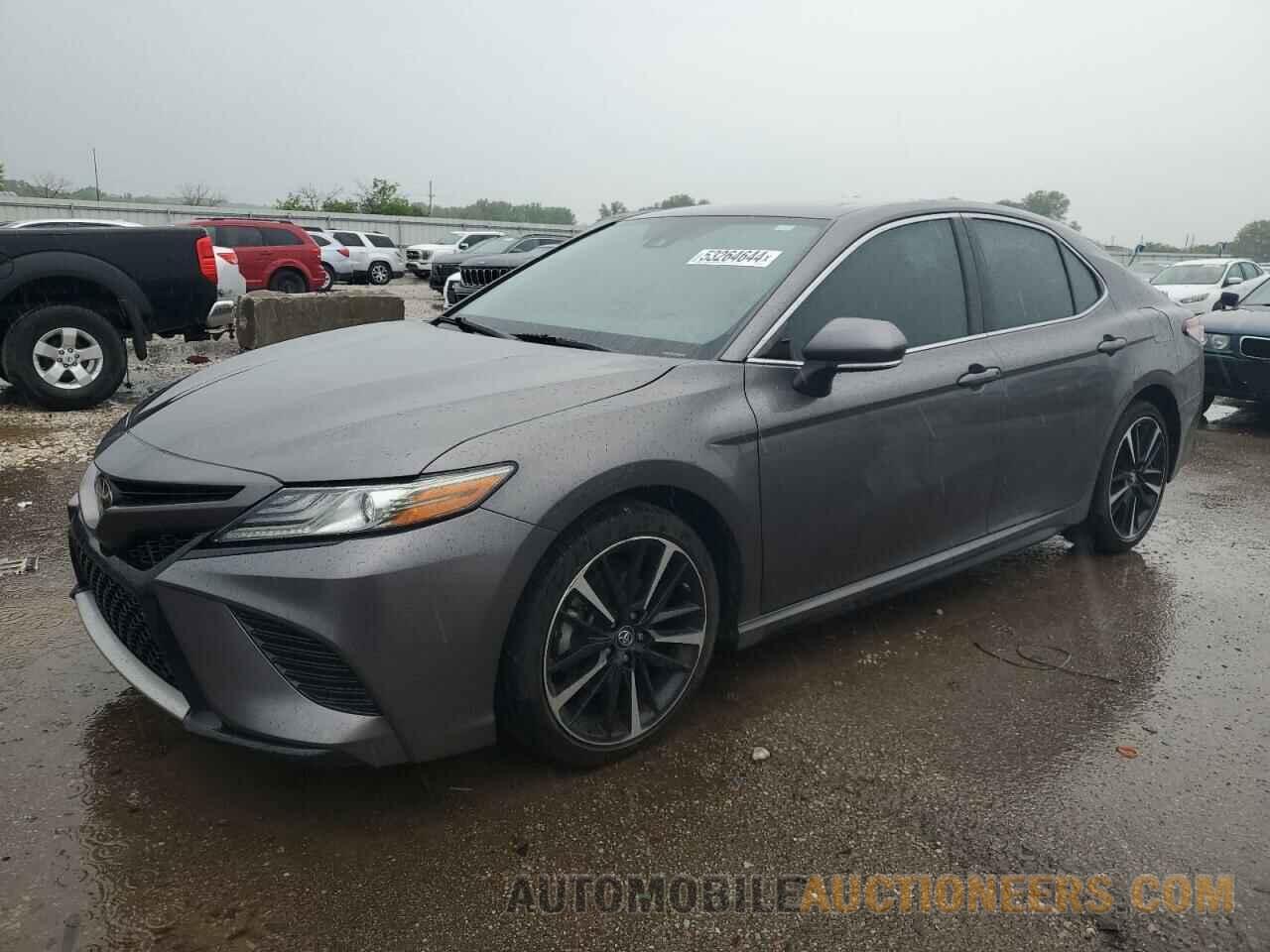 4T1B61HK5KU852404 TOYOTA CAMRY 2019